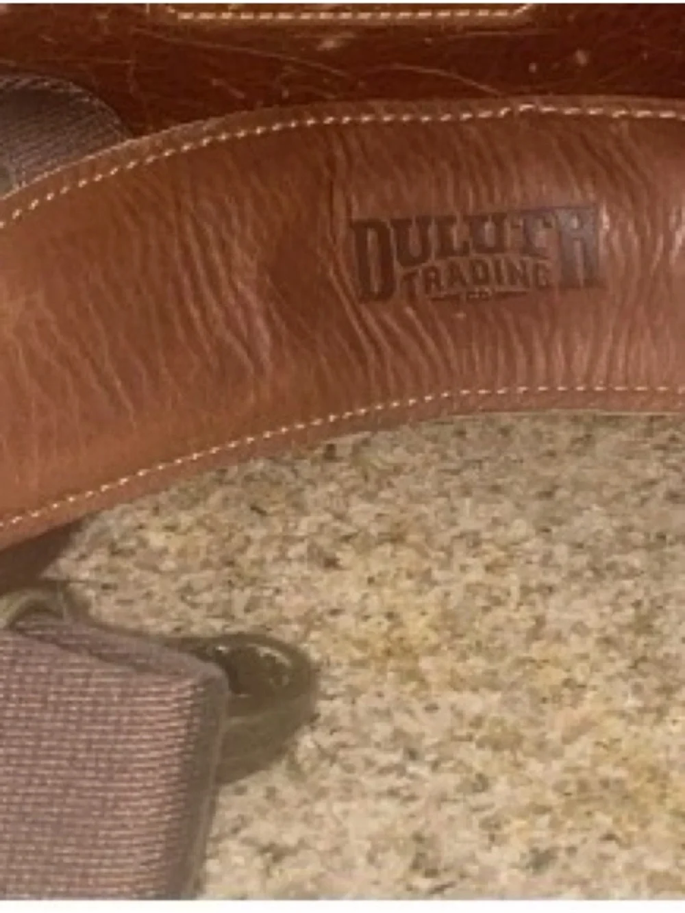 Genuine DULUTH Trading Company leather messenger Lifetime Leather Bag Vintage